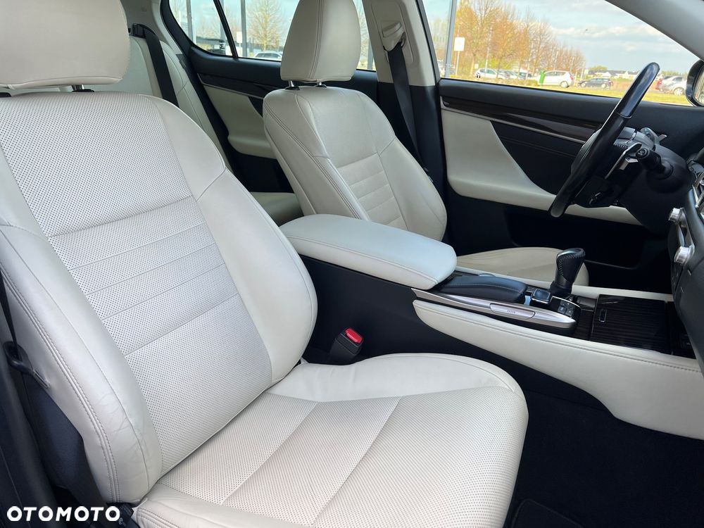 Lexus GS 200t / 300 Elegance - 9