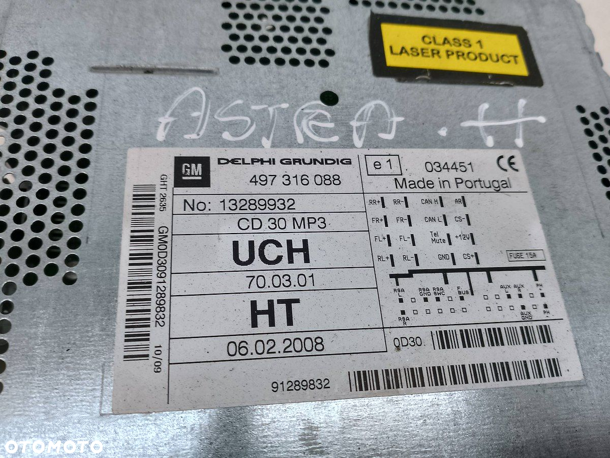 RADIO  OPEL ASTRA H - 2