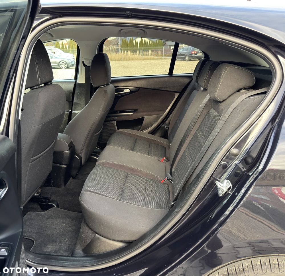 Fiat Tipo 1.4 T-Jet Lounge - 27