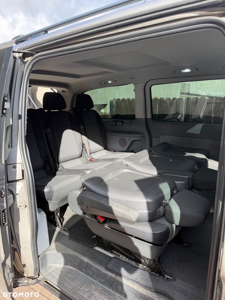 Mercedes-Benz Viano - 8