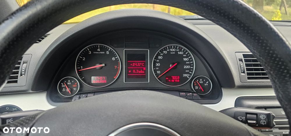 Audi A4 Avant 1.8T - 10