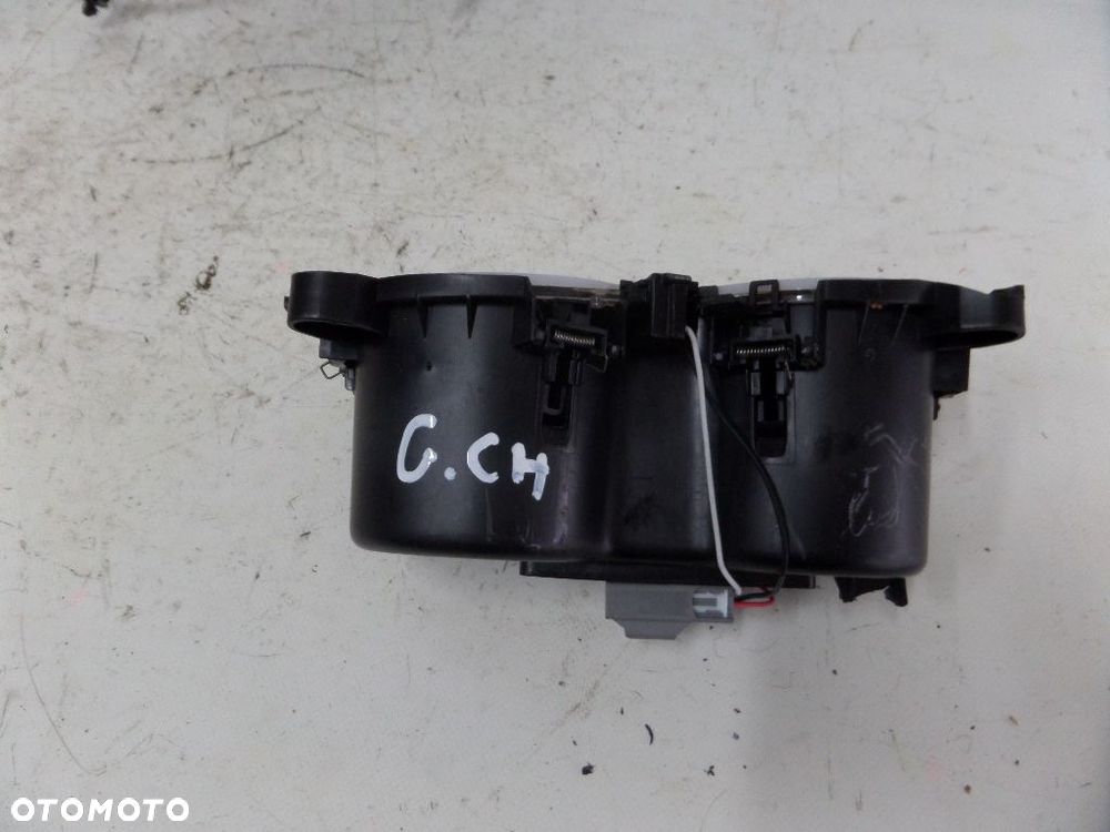 JEEP GRAND CHEROKEE WK2 SCHOWEK TUNELU NA KUBKI - 4