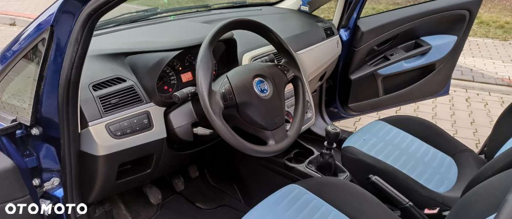 Fiat Punto 1.4 Estiva S&S - 17