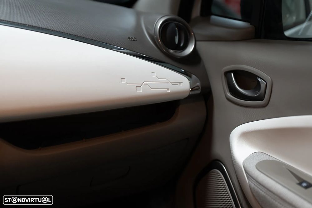 Renault Zoe (c/ Bateria) 41 kwh Intens - 38