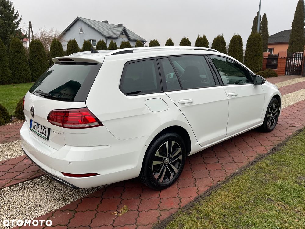 Volkswagen Golf 1.6 TDI SCR IQ.DRIVE - 6