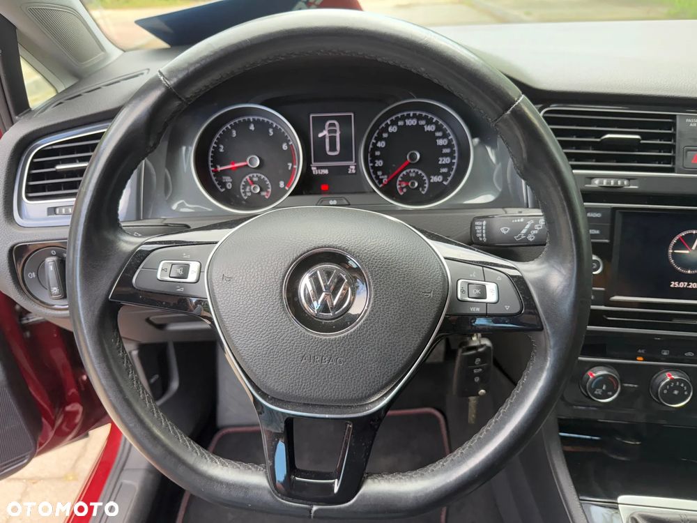 Volkswagen Golf 1.0 TSI City - 16