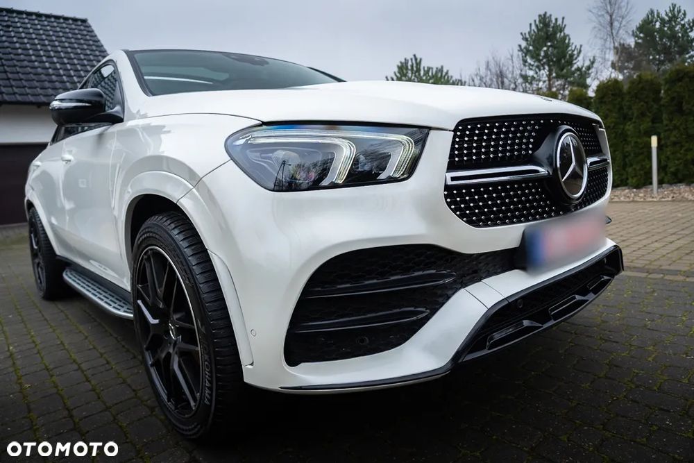 Mercedes-Benz GLE 350 e 4Matic 9G-TRONIC AMG Line - 12