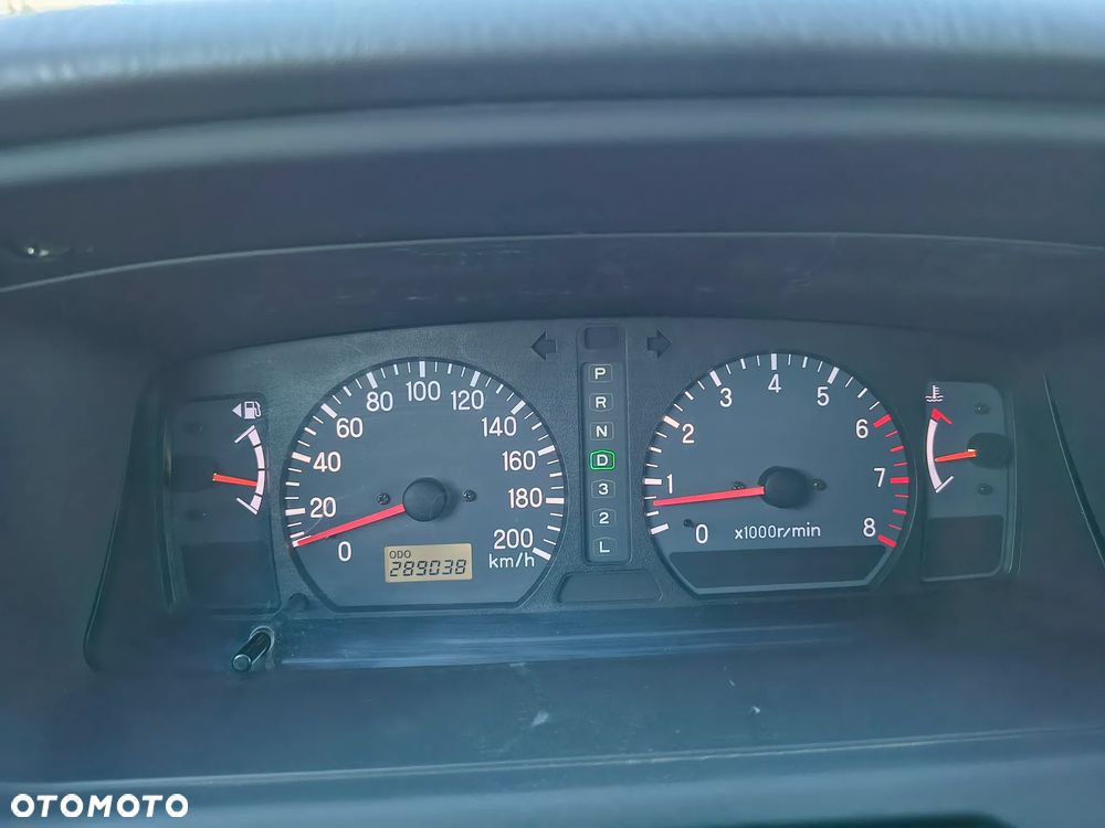Mitsubishi Pajero Sport - 16