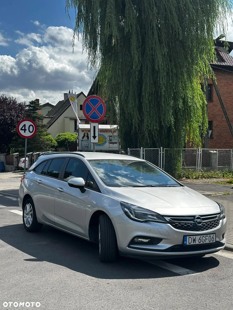 Opel Astra 1.4 T Enjoy - 10