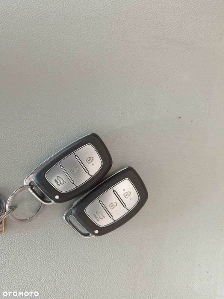 Hyundai Tucson - 4