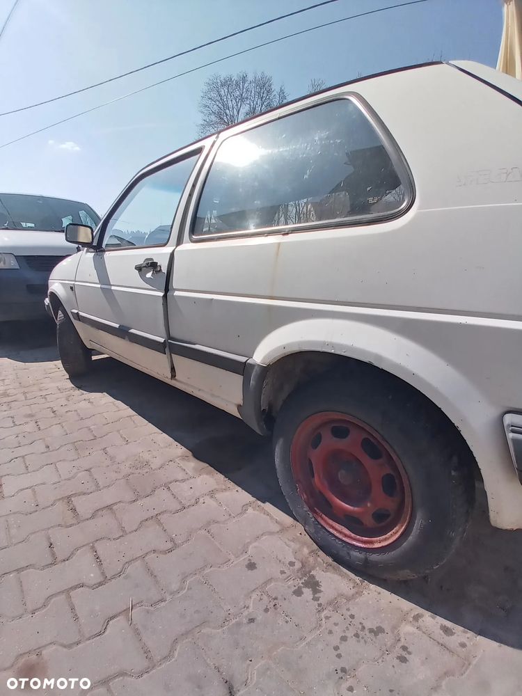 Volkswagen Golf 1.6 (C) D - 3