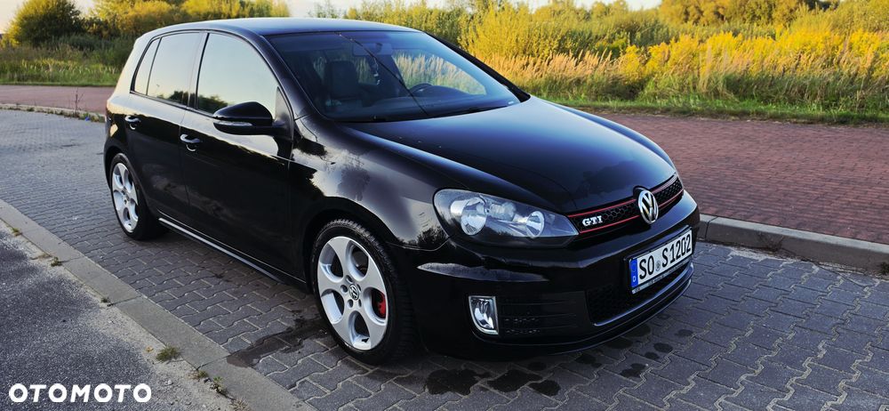 Volkswagen Golf 2.0 GTI adidas - 3