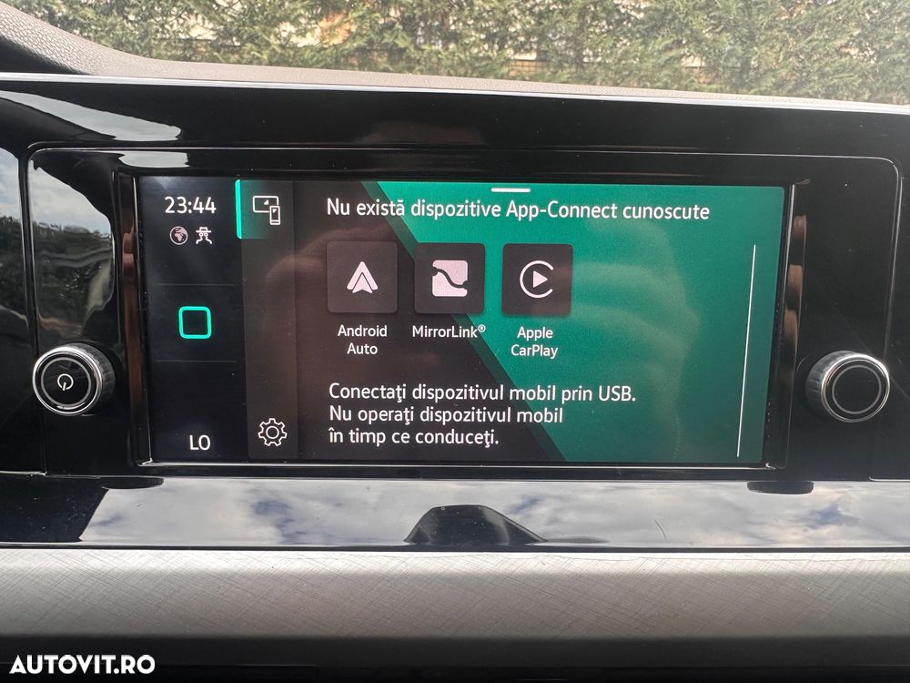 Volkswagen Golf 2.0 TDI Life - 23