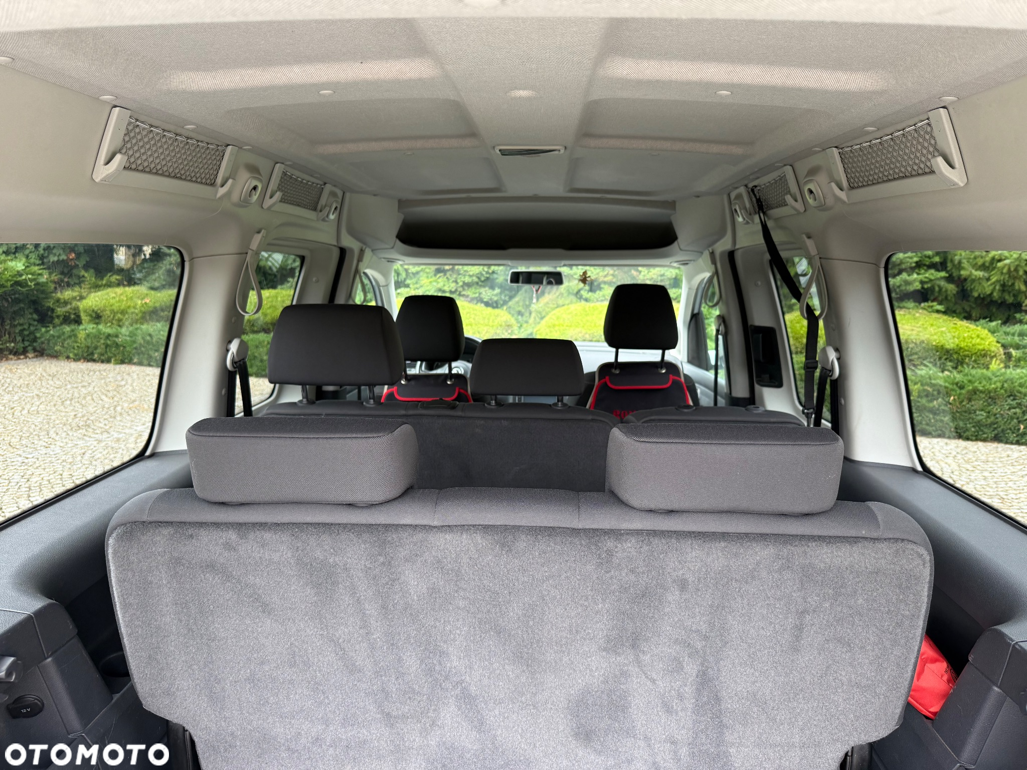 Volkswagen Caddy Maxi 2.0 TDI Comfortline - 8