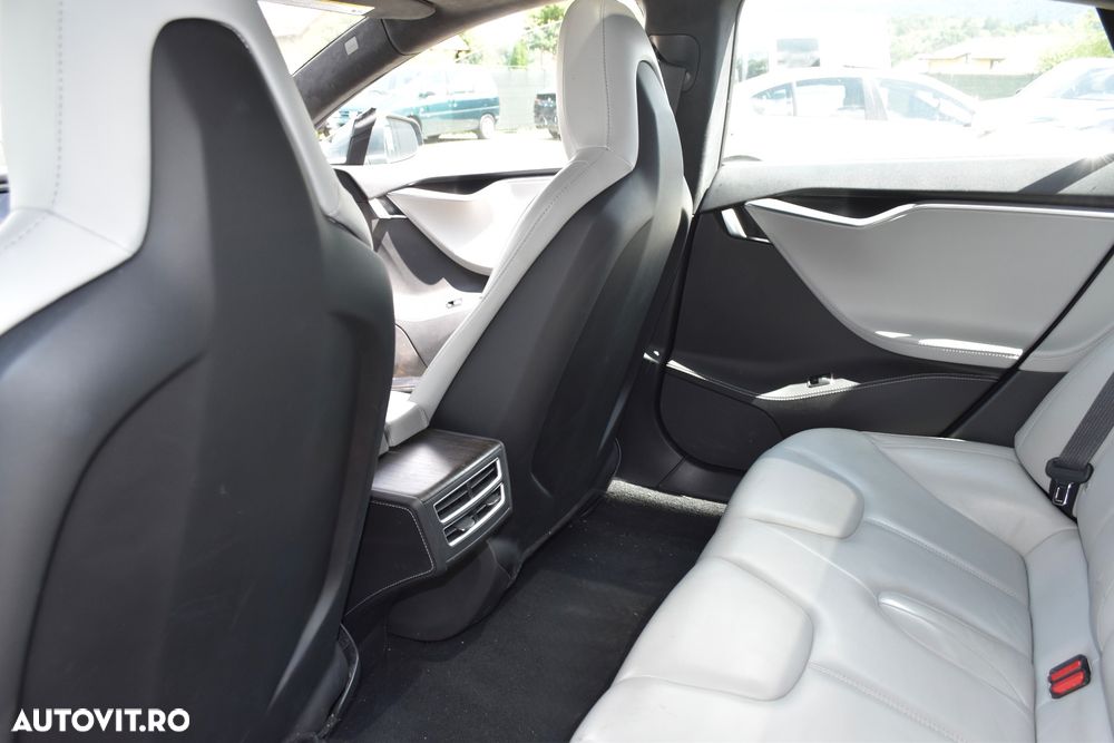 Tesla Model S 85D Allradantrieb - 13