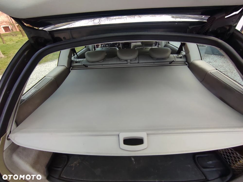 Mercedes-Benz Klasa E - 26