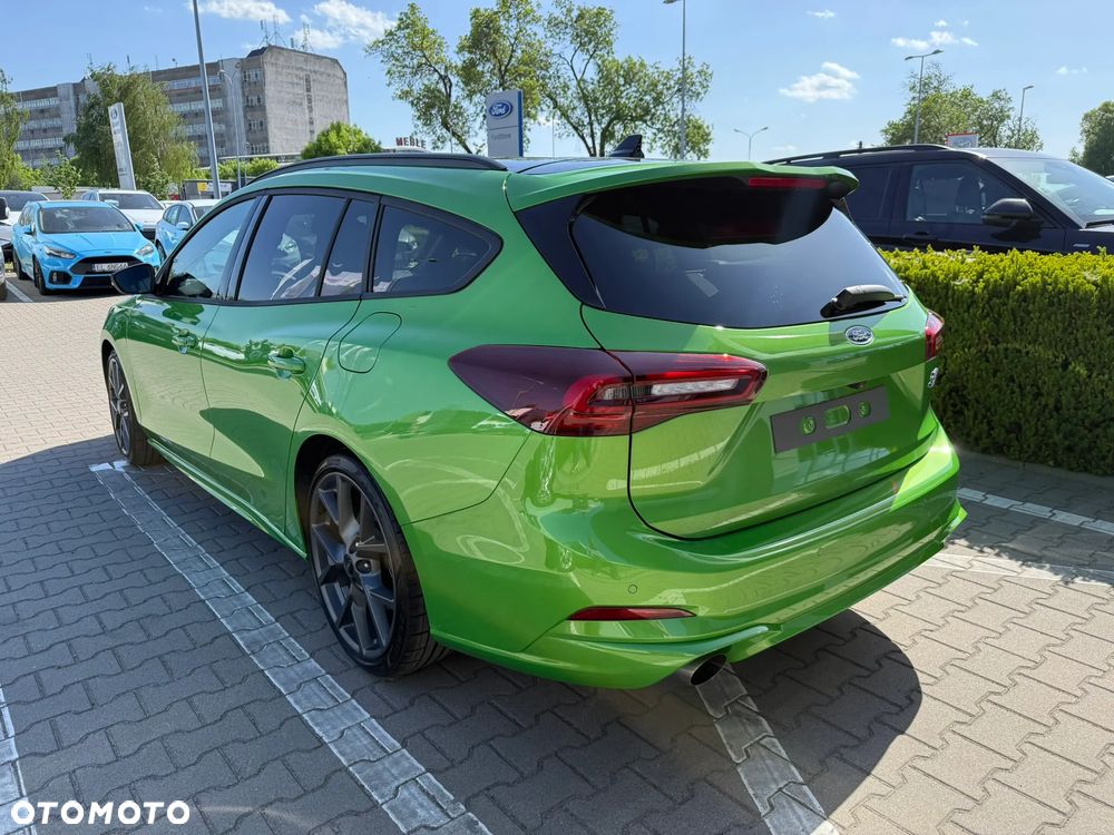 Ford Focus 2.3 EcoBoost ST X - 9