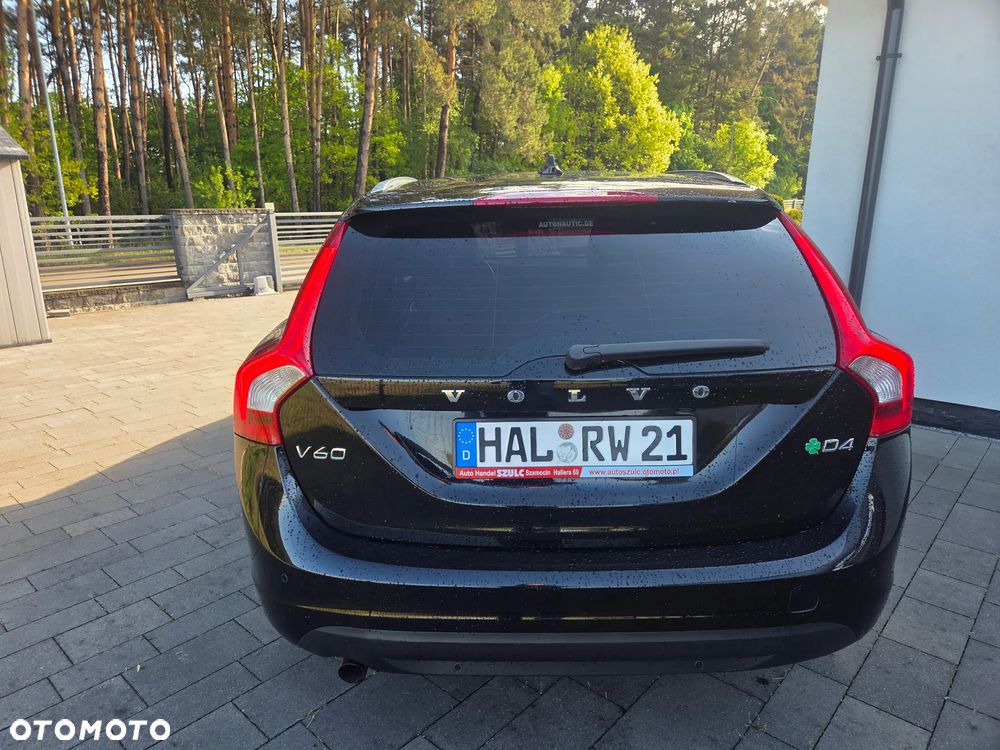 Volvo V60 D4 Geartronic Summum - 10