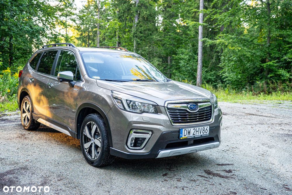 Subaru Forester 2.0i-L Platinum (EyeSight) Lineartronic - 2