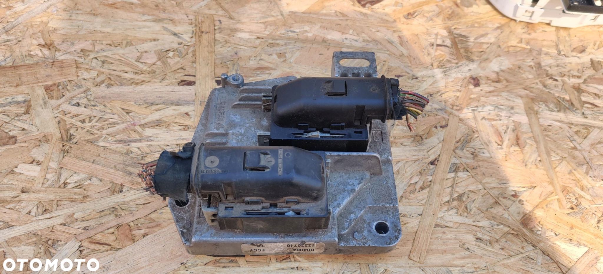 STEROWNIK SILNIKA KOMPUTER OPEL ASTRA H 12230740 - 1