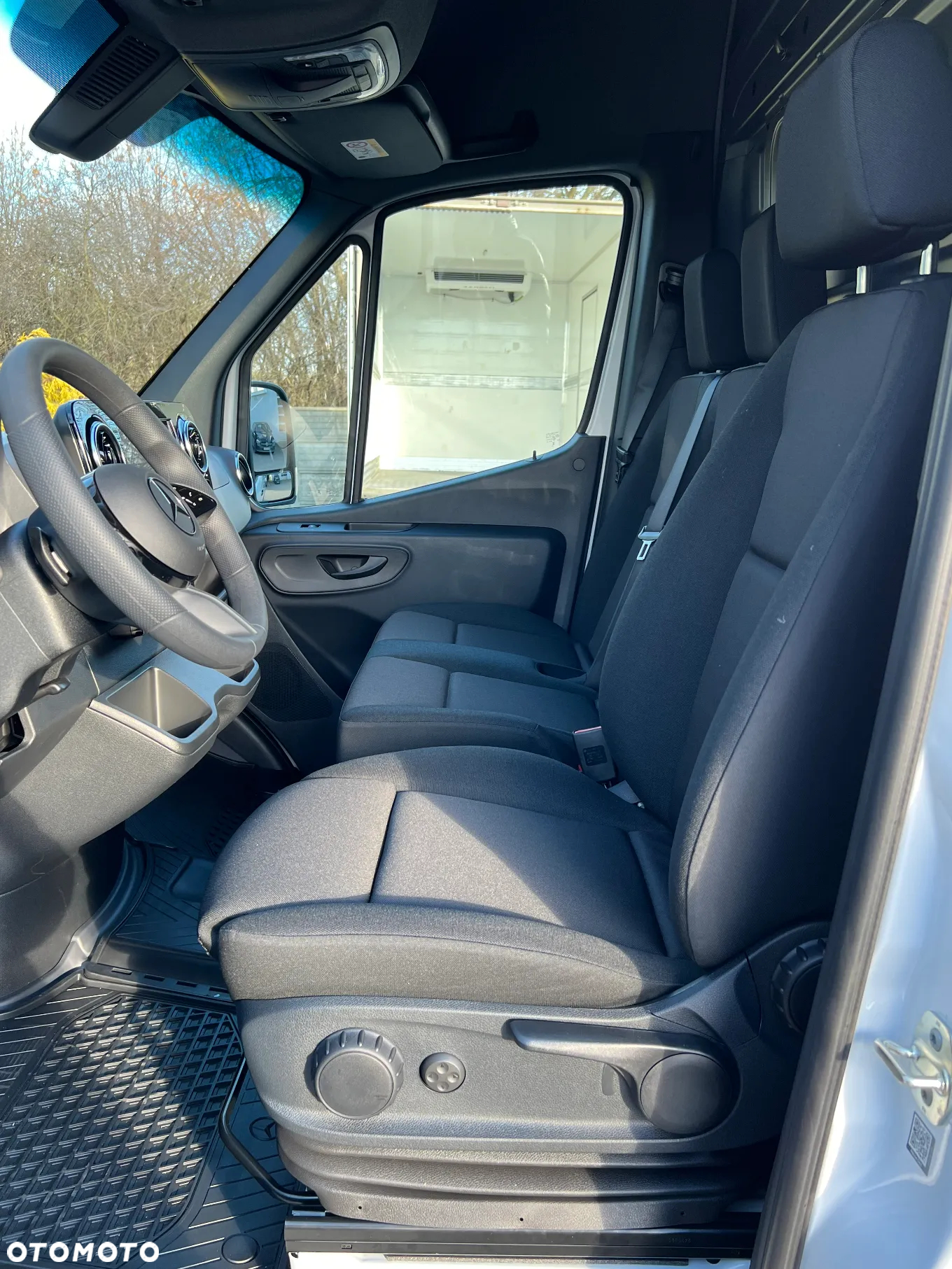 Mercedes-Benz Sprinter 317 CDI - 18