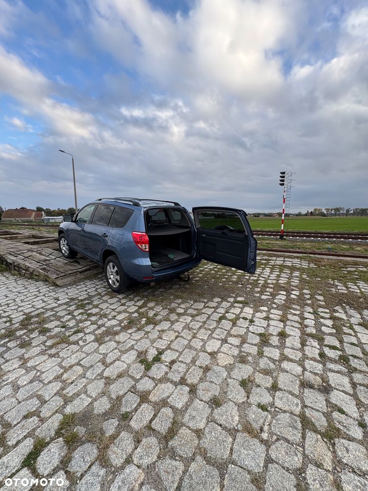 Toyota RAV4 2.4 VVT-i Base 4x2 - 10