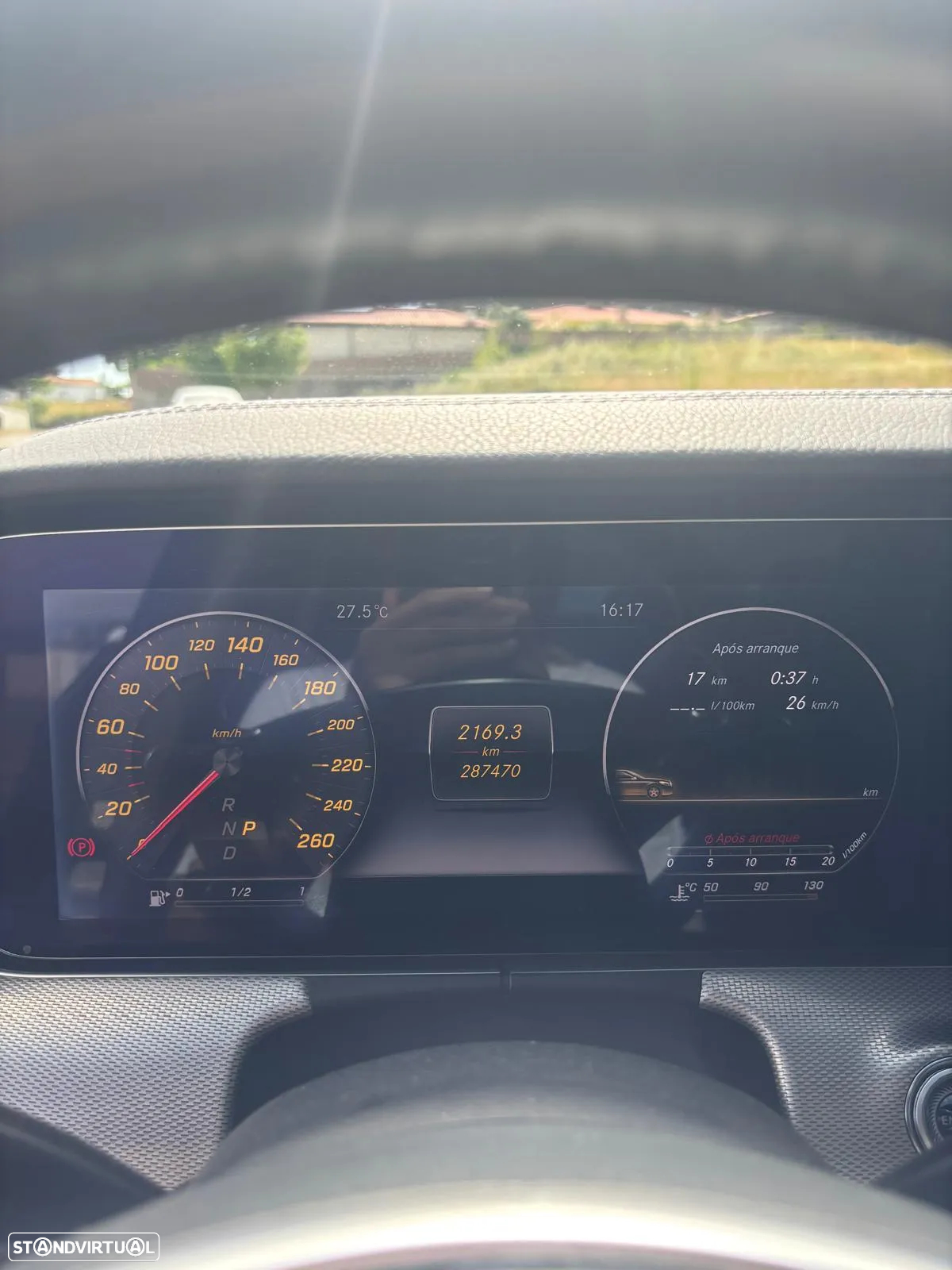 Mercedes-Benz E 220 d AMG - 8