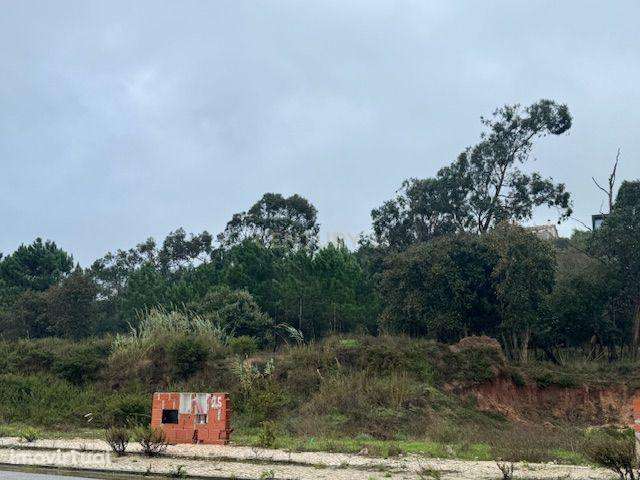 Lote de terreno para  construção de uma moradia mais um rustico em Tor - Grande imagem: 3/4