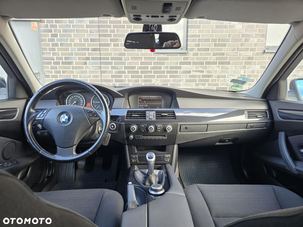 BMW Seria 5 520d Edition Fleet Exclusive - 29