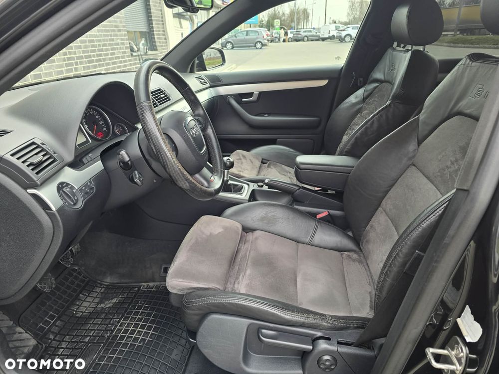 Audi A4 Avant 2.0 TDI DPF quattro - 21