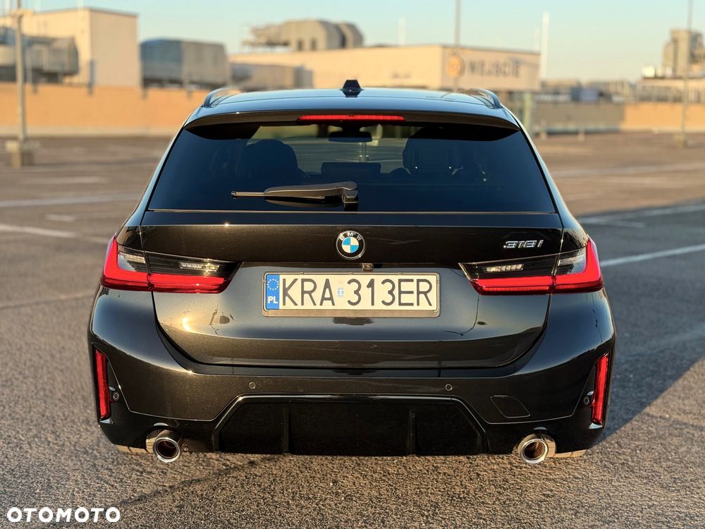 BMW Seria 3 318i Touring M Sport - 9