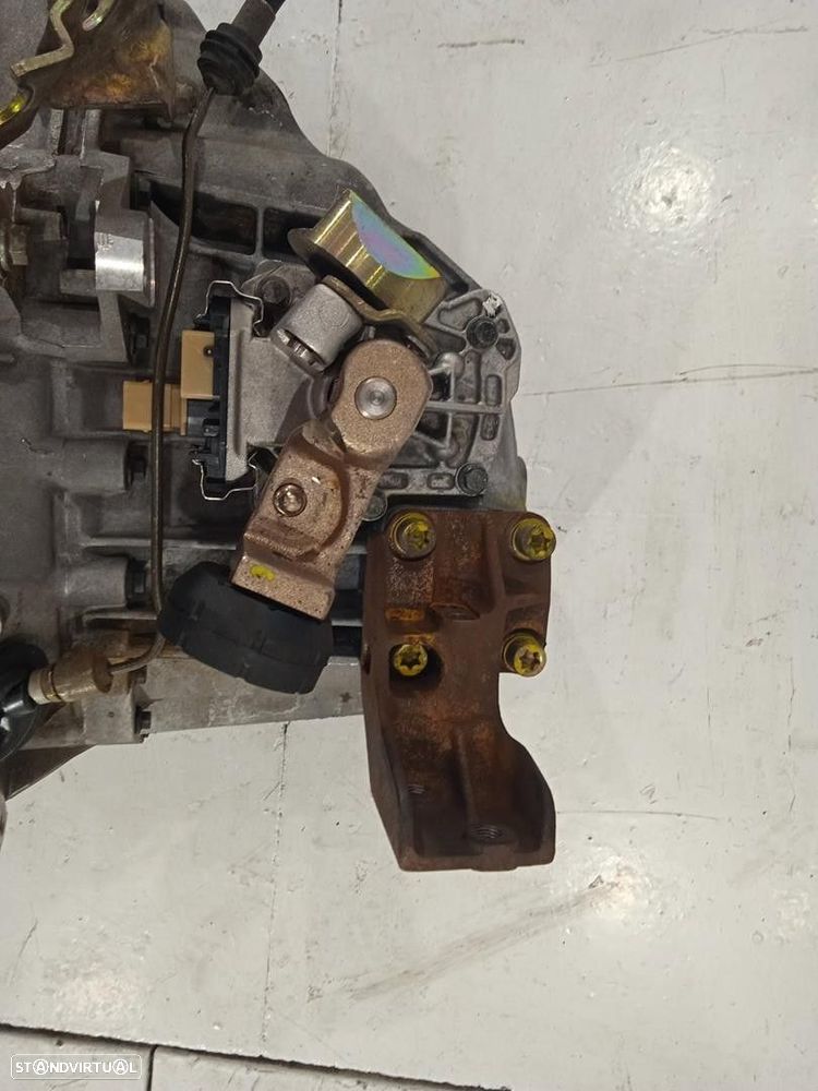 CAIXA VELOCIDADES FORD GALAXY 1996 - 3