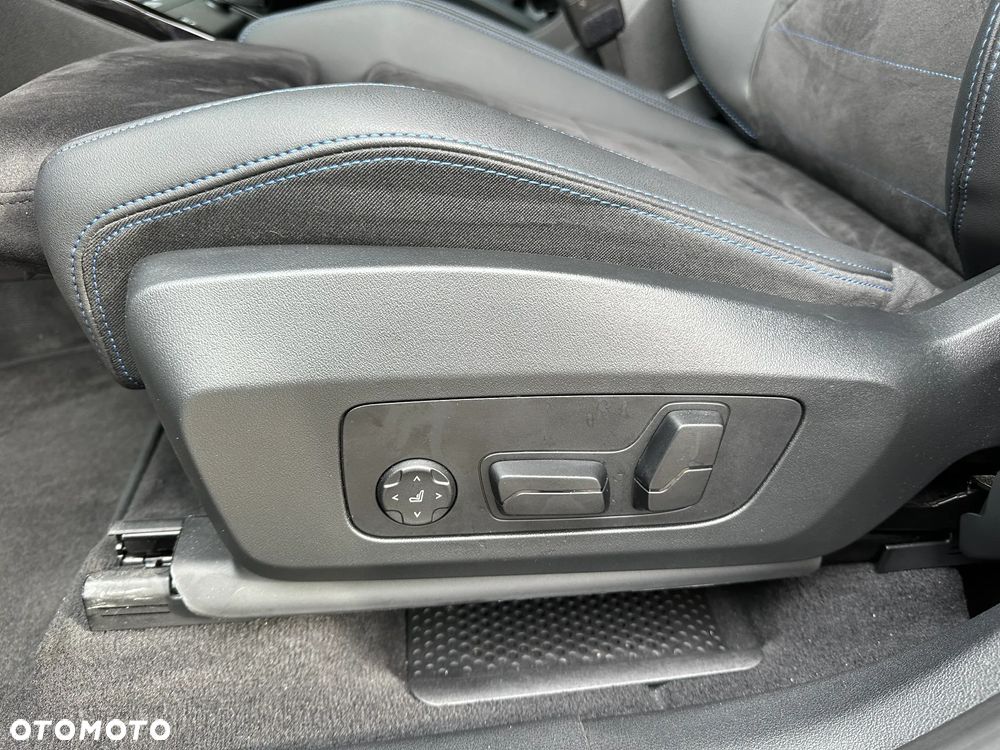 BMW X1 - 10