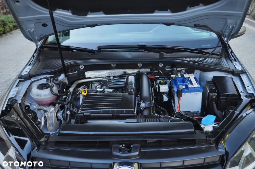 Volkswagen Golf 1.2 TSI BlueMotion Technology Comfortline - 30