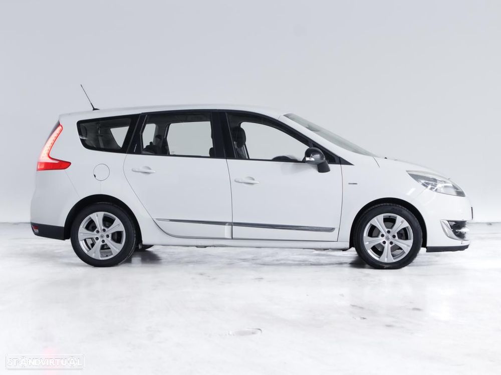 Renault Mégane Scénic - 2