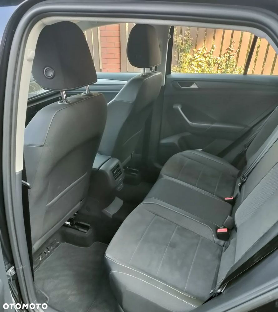 Volkswagen T-Roc 1.5 TSI Style - 19