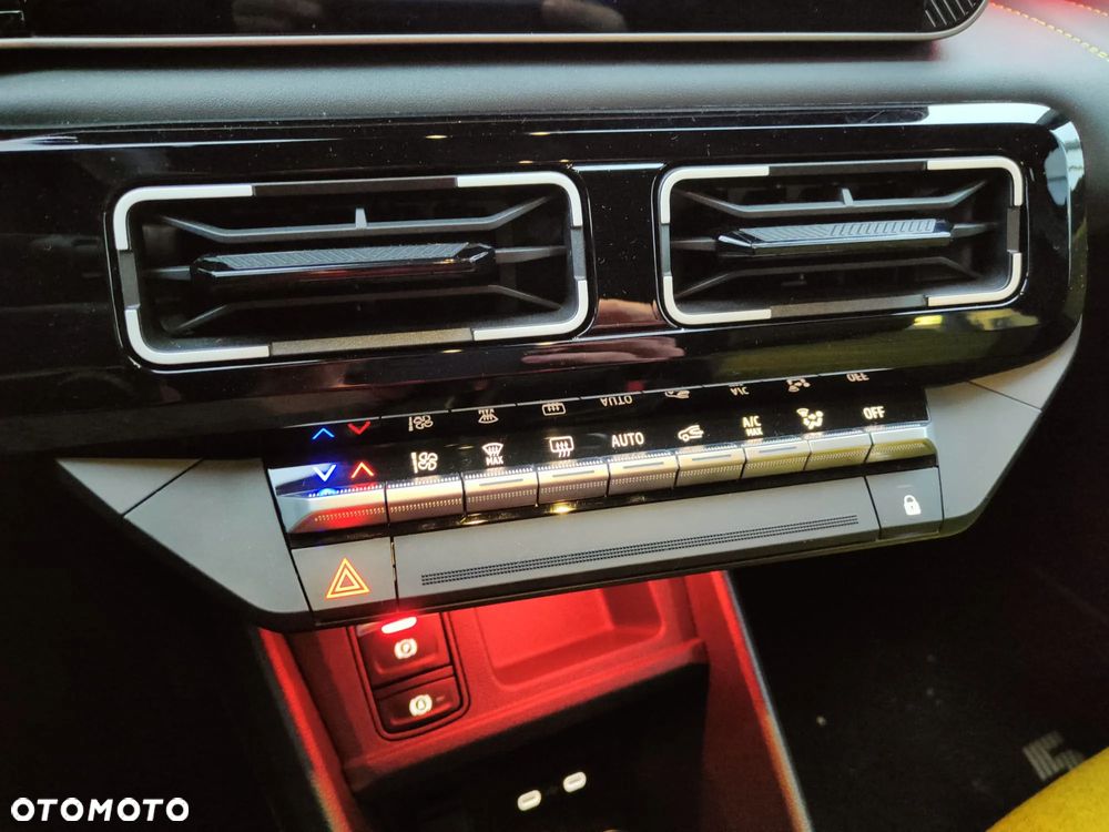 Renault 5 52kWh Comfort Range Iconic Cinq - 13