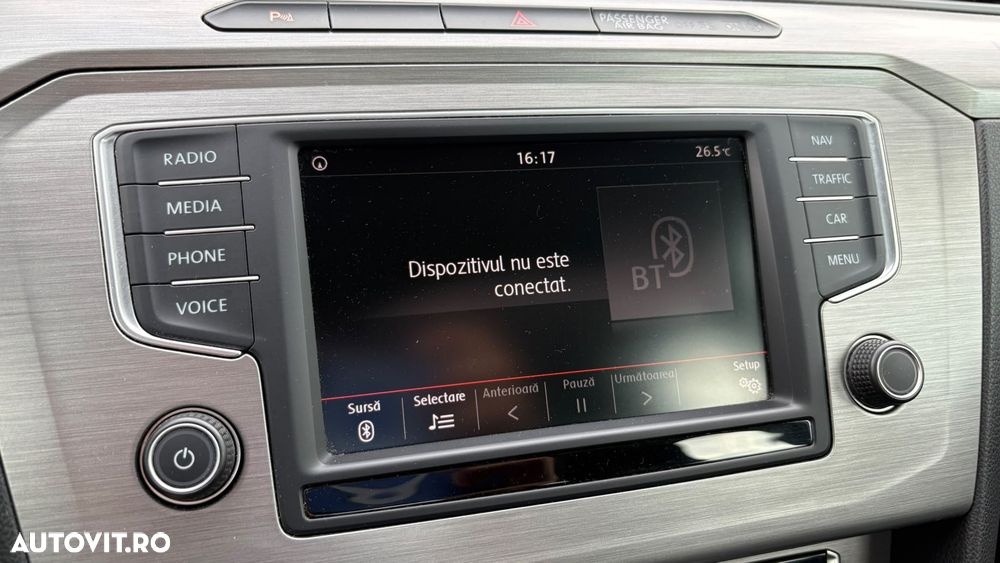 Volkswagen Passat - 18