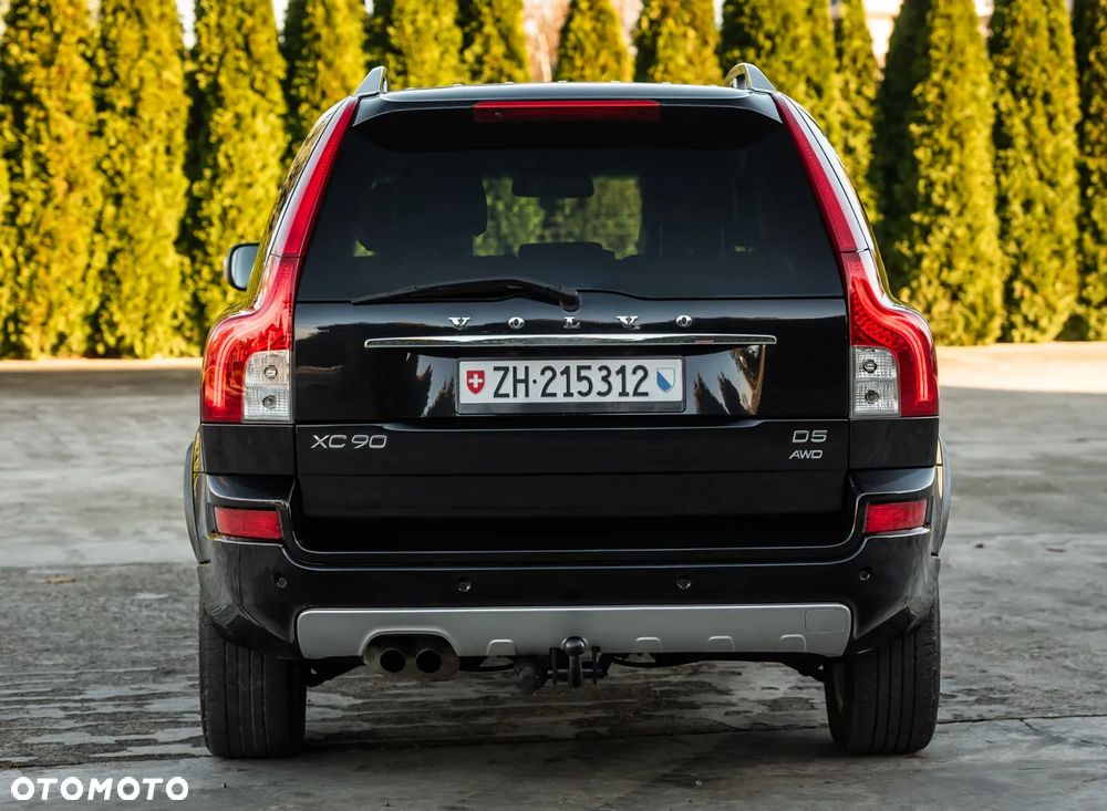 Volvo XC 90 D5 AWD R-Design - 11