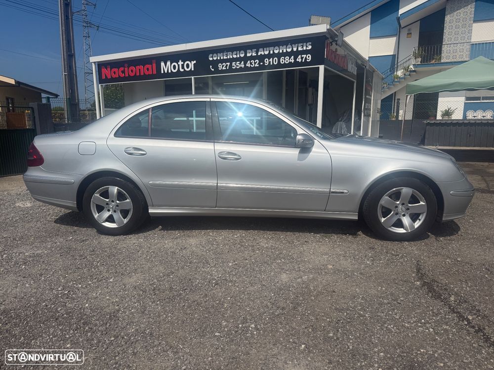 Mercedes-Benz E 220 CDI Auto Avantgarde - 3