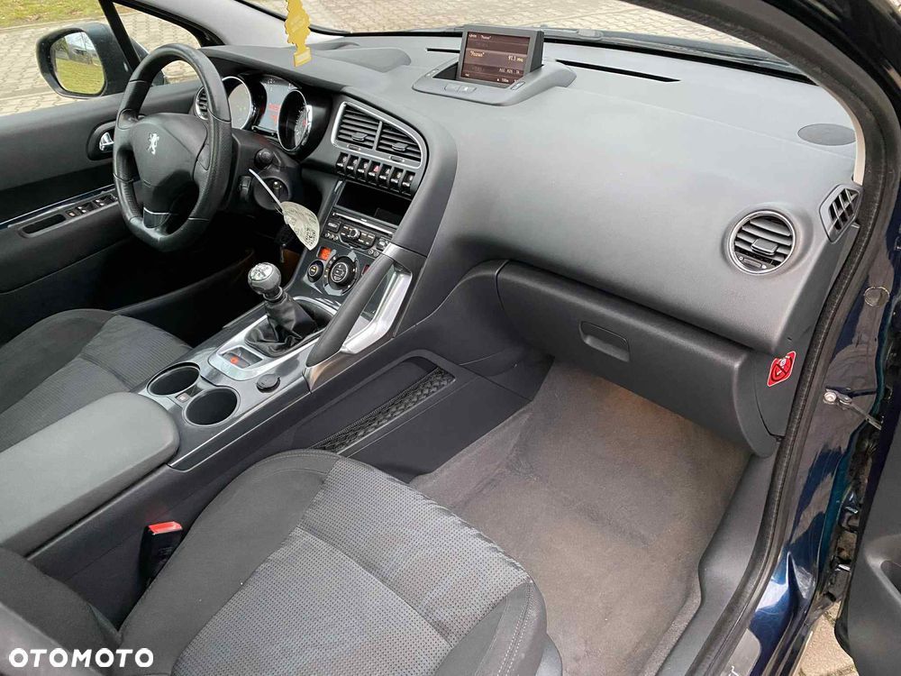 Peugeot 3008 HDi 150 Allure - 14