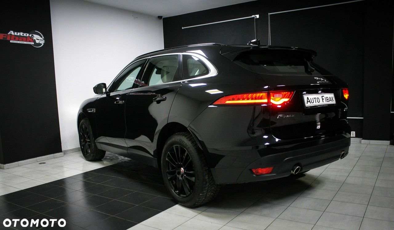 Jaguar F-Pace 2.0 i4D AWD Prestige - 10