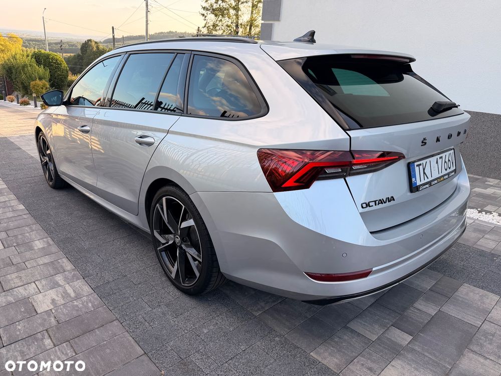Skoda Octavia 2.0 TDI 4x4 Sportline DSG - 12
