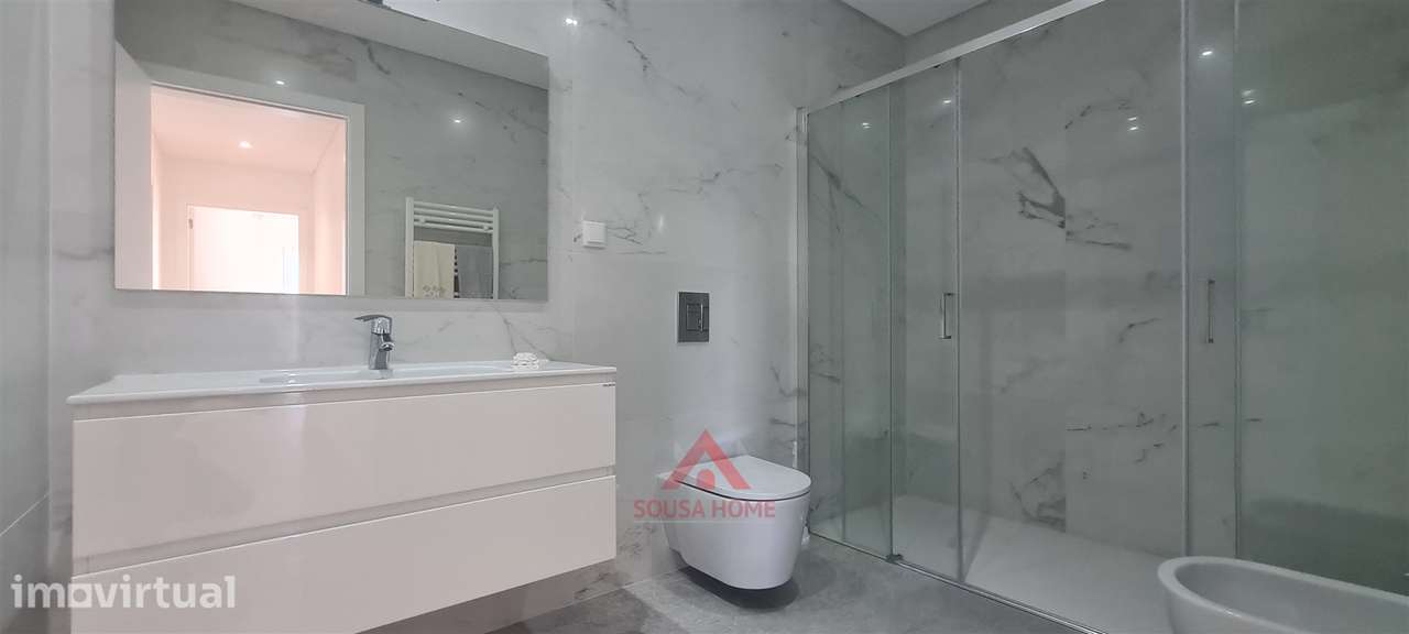 Apartamento T3 - Terraço c/ churrasqueira / Garagem - Grande imagem: 4/31
