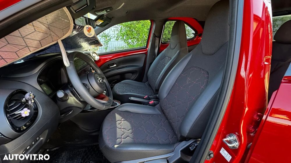 Toyota Aygo X - 30