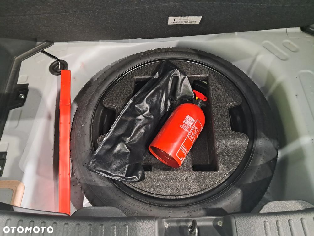 Toyota Yaris 1.5 Comfort - 9