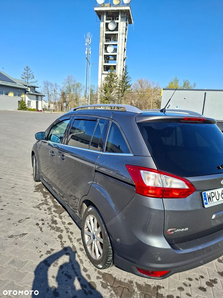 Ford Grand C-MAX - 5