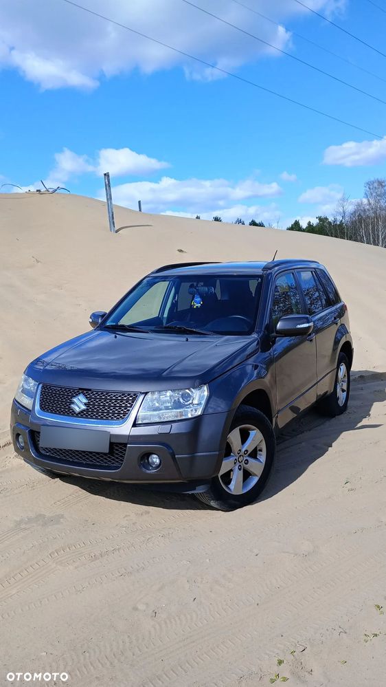 Suzuki Grand Vitara 2.4 De Luxe EU5 - 10