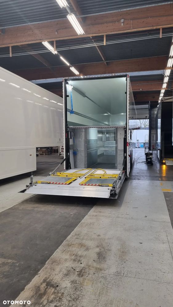 Inny Double Deck, podwójna podłoga, 53 EUROPALETY, Royal Burgers - 5