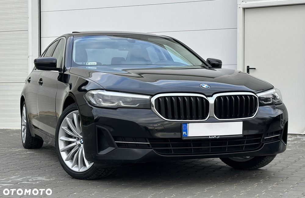 BMW Seria 5 520d xDrive - 8